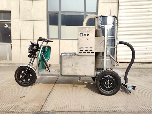 駕駛式電動吸塵車